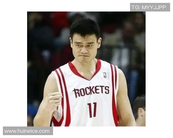 篮球明星与足球明星颜值大比拼谁更具魅力引发粉丝热议